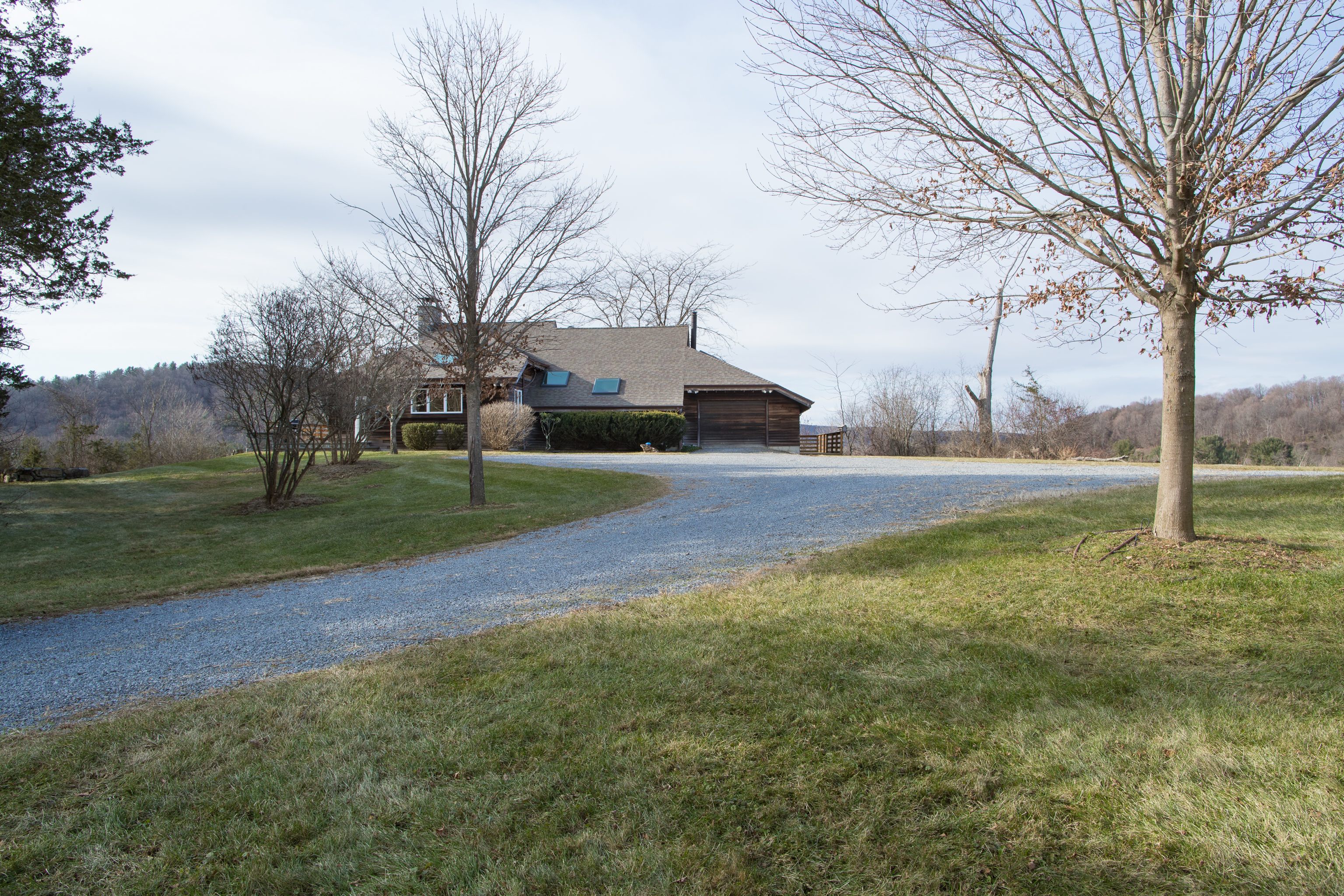 the lodge sunny river pine plains